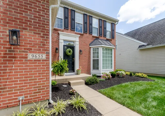 2nd image of 9655 Olde Georgetown Wy, Dayton, OH 45458 | MLS# 1886933