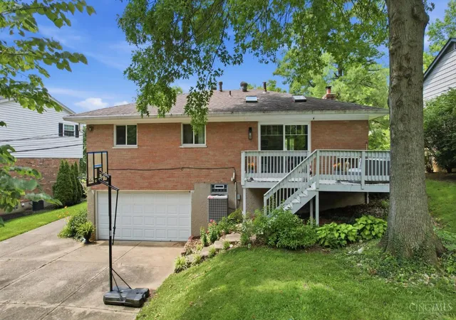 Photo 3 of Single family home for sale at 2484 Wingham Dr, Cincinnati, OH 45238 | MLS# 1881779 | Listing updated on 2026-08-18