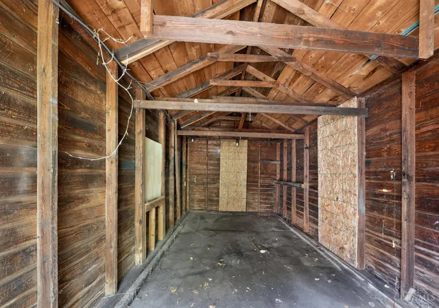 3rd image of 409 Purcell Ave, Cincinnati, OH 45205 | MLS# 1885909