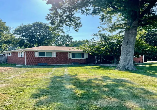 3rd image of 5621 Garrett Dr, Miami Twp, OH 45150 | MLS# 1887093
