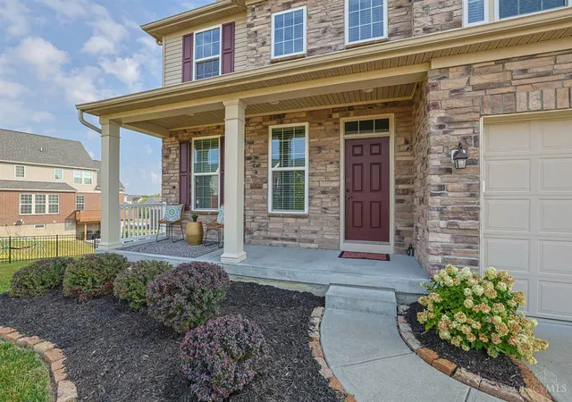3rd image of 2706 Hartfield Ln, Mason, OH 45040 | MLS# 1884078