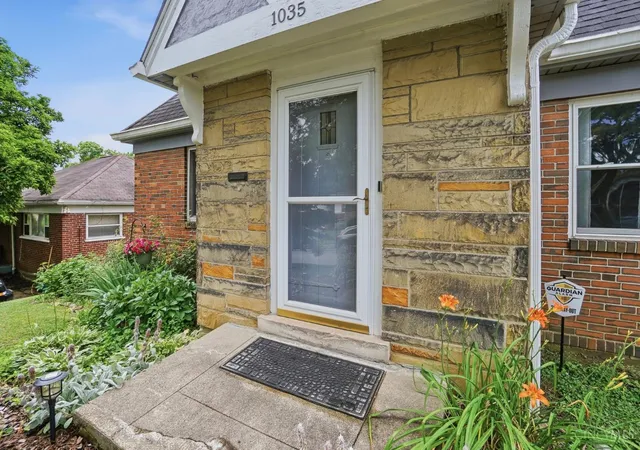 5th image of 1035 Cheyenne, Cincinnati, OH 45216 | MLS# 1887111