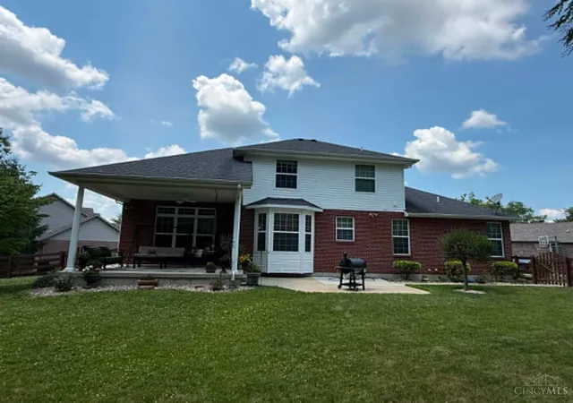 Single family home for sale at 1443 Meadow View Ln, Lebanon, OH 45036 | MLS# 1887115 | Listing updated on 2026-10-06