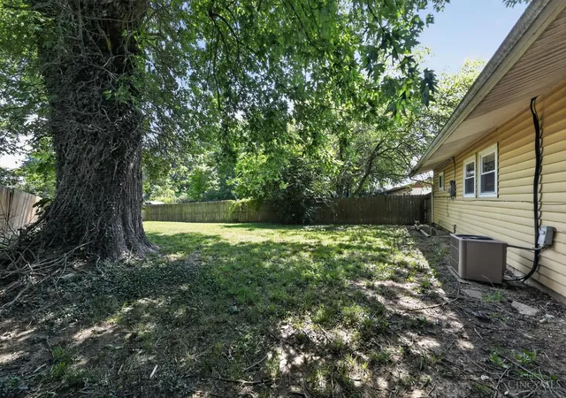 Photo 4 of Single family home for sale at 2574 Mariposa St, Cincinnati, OH 45231 | MLS# 1886646 | Listing updated on 2026-09-17