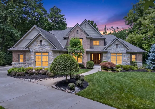 2nd image of 6607 Red Hawk Ct, Maineville, OH 45039 | MLS# 1887185