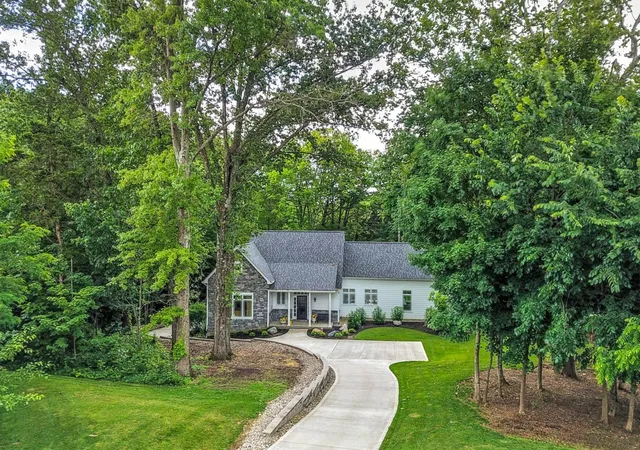 Photo 1 of Single family home for sale at 10036 Laurel Glen Dr, Hamilton Twp, OH 45140 | MLS# 1886931 | Listing updated on 2026-07-29