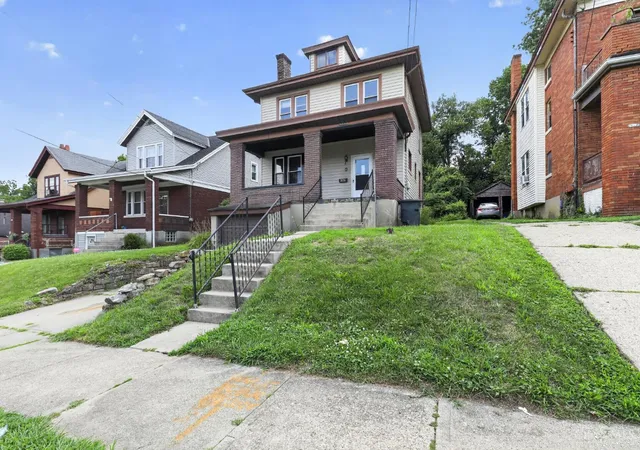 3rd image of 4355 Saint Lawrence Ave, Cincinnati, OH 45205 | MLS# 1885918