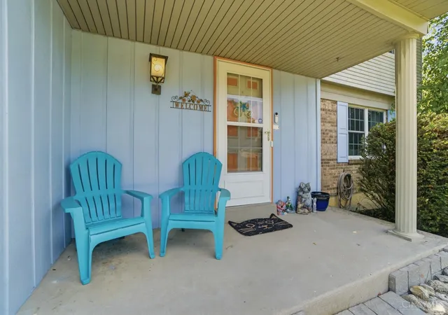 3rd image of 633 Glensprings Dr, Cincinnati, OH 45246 | MLS# 1886888