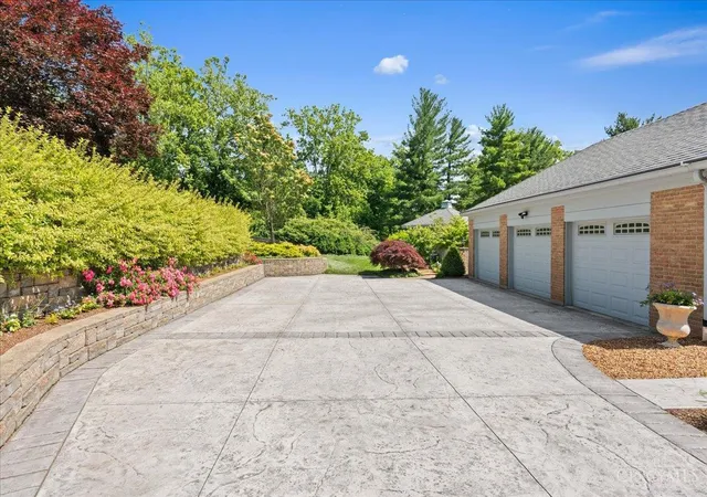 2nd image of 436 Heathgate Rd, Cincinnati, OH 45255 | MLS# 1886734