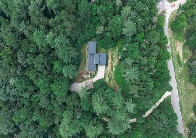 2nd image of 2221 Blue Creek Rd, Brookville, IN 47012 | MLS# 1887205