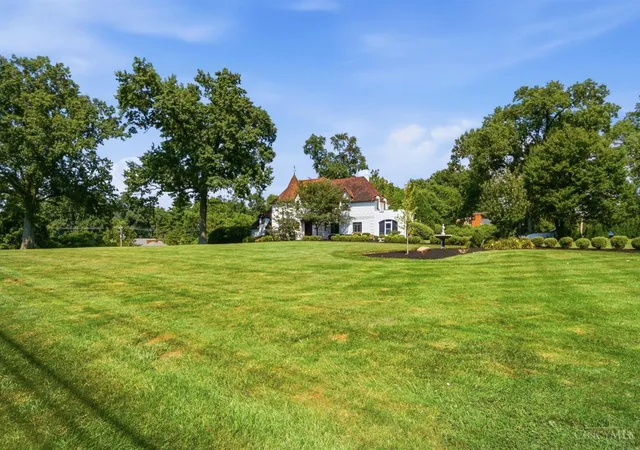 4th image of 1550 Neeb Rd, Green Twp, OH 45233 | MLS# 1884932