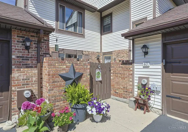 Photo 2 of Sale Pending at 1372 Black Forest Dr #80, West Carrollton, OH 45449 | MLS# 1887237 | Listing updated on 2026-08-19