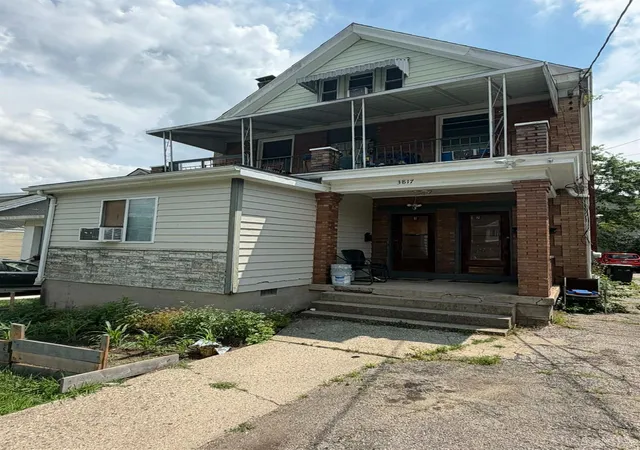3rd image of 3817 Saint Lawrence Ave, Cincinnati, OH 45205 | MLS# 1886992