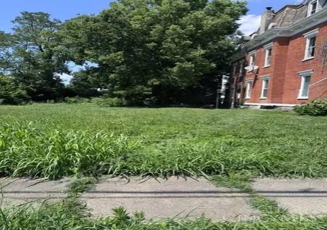 1st image of 1724 Fairfax Ave, Cincinnati, OH 45207 | MLS# 1887274
