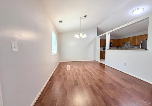 Listing Photo 5 - Condo for sale in building located at 3701 W Galbraith Rd, Colerain Twp, OH 45247 - Unit #52