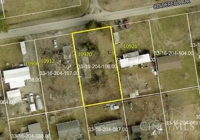 11th image of 10920 Cinderella Dr, Hillsboro, OH 45133 | MLS# 1887129