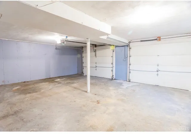 Photo 27 of Single family home for sale at 673 Karnak Ct, Cincinnati, OH 45233 | MLS# 1887292 | Listing updated on 2026-08-30