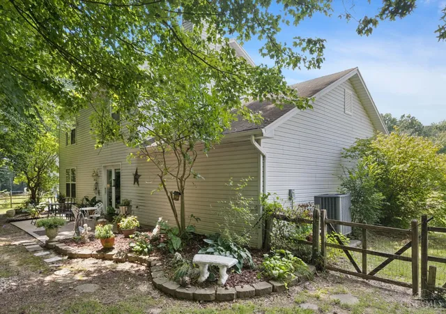 image of 20 Depot Circle, Georgetown, OH 45121 | MLS# 1887303