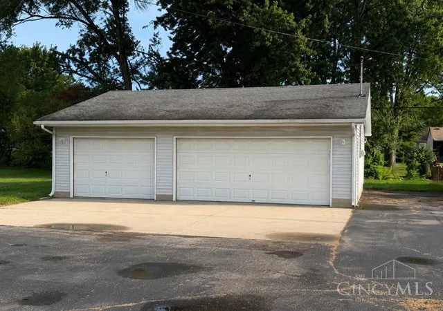 2nd image of 134 Fairview Dr, Carlisle, OH 45005 | MLS# 1887380