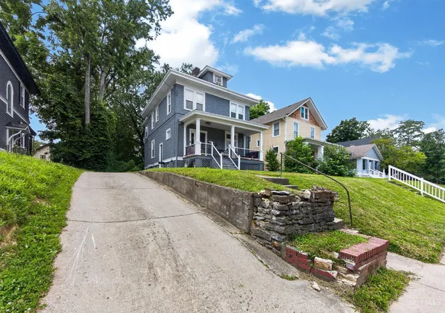 2nd image of 5627 Bramble Ave, Cincinnati, OH 45227 | MLS# 1887319