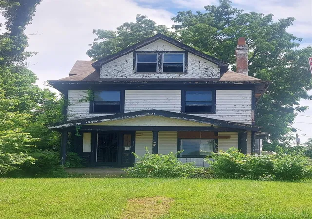 Photo 1 of Sale Pending at 875 Glenwood Ave, Cincinnati, OH 45229 | MLS# 1887392 | Listing updated on 2026-09-07