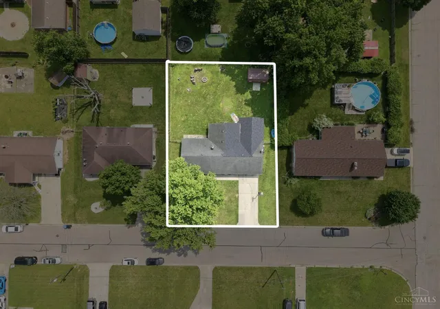 5th image of 422 Kenwood Ln, Trenton, OH 45067 | MLS# 1887440