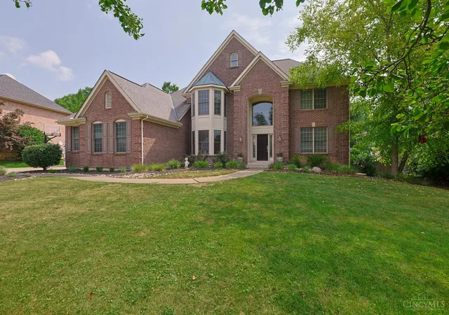 Photo 2 of Single family home for sale at 11840 Shenandoah Tr, Loveland, OH 45140 | MLS# 1887424 | Listing updated on 2026-08-19