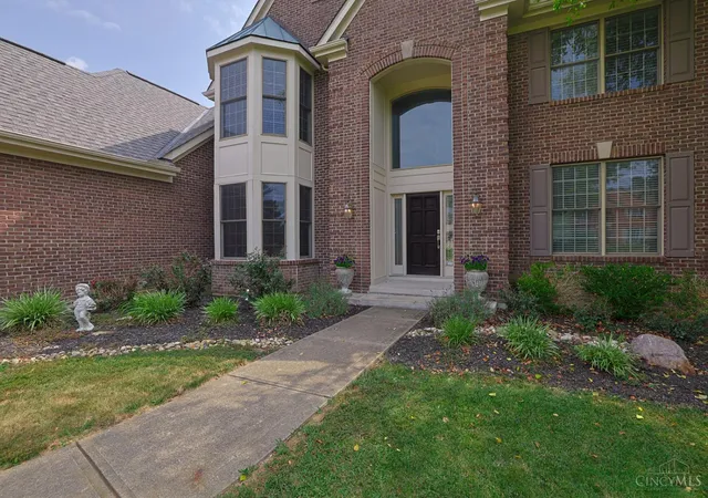 Photo 3 of Single family home for sale at 11840 Shenandoah Tr, Loveland, OH 45140 | MLS# 1887424 | Listing updated on 2026-08-19