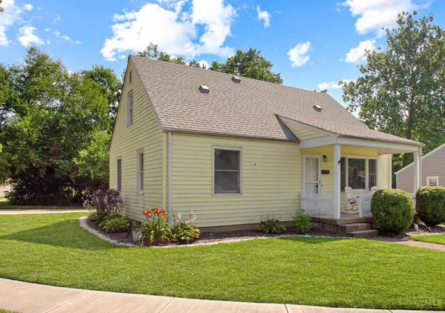 2nd image of 1200 Oakmont Ave, Hamilton, OH 45013 | MLS# 1887471