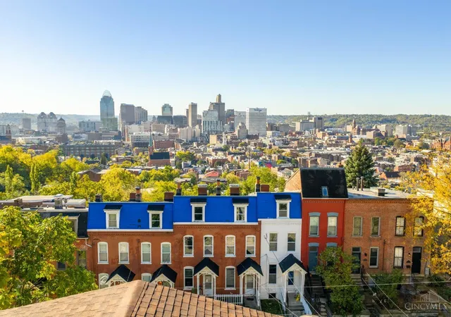 2nd image of 210 Dorsey St, Cincinnati, OH 45202