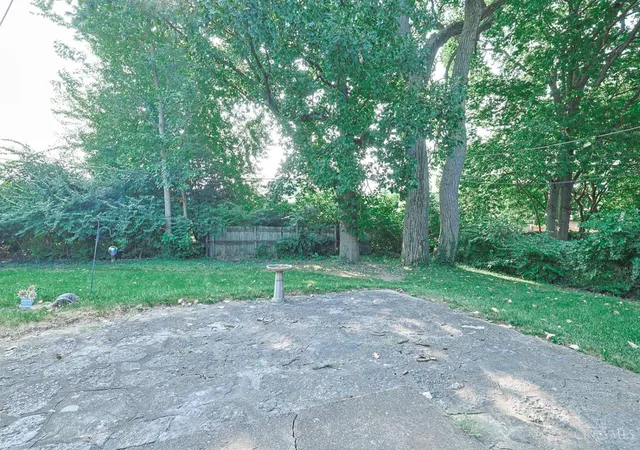 33rd image of 1307 Park Dr, Middletown, OH 45044 | MLS# 1887464