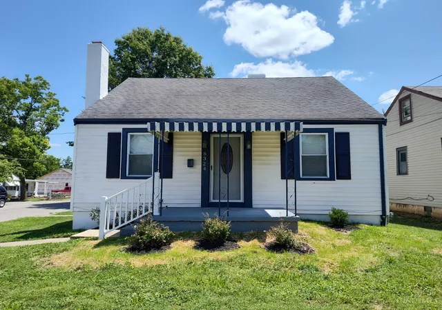 1st image of 8324 York St, Sycamore Twp, OH 45236 | MLS# 1887416