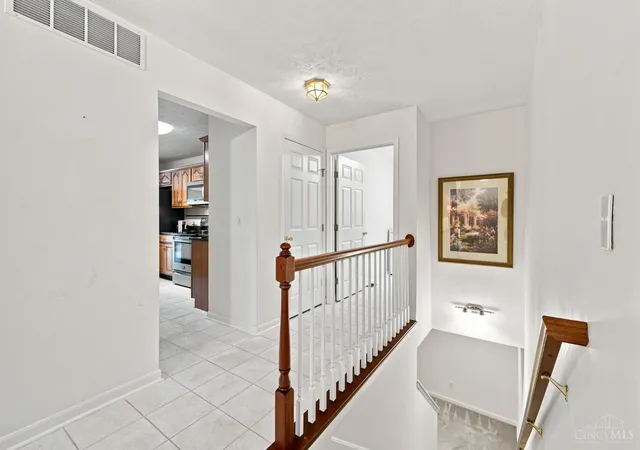 5th image of 320 Gatehouse Ct, Monroe, OH 45050 | MLS# 1886580
