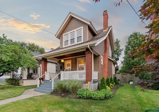 3rd image of 2613 Leslie Ave, Cincinnati, OH 45212 | MLS# 1887485