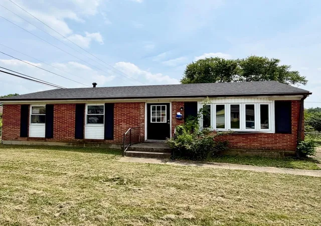 1st image of 305 Michael Ave, Hamilton, OH 45011 | MLS# 1887558