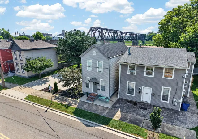 Photo 3 of Single family home for sale at 312 S B St, Hamilton, OH 45013 | MLS# 1887565 | Listing updated on 2026-08-26