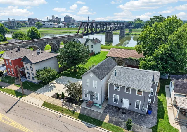 Photo 3 of Single family home for sale at 312 S B St, Hamilton, OH 45013 | MLS# 1887565 | Listing updated on 2026-08-26