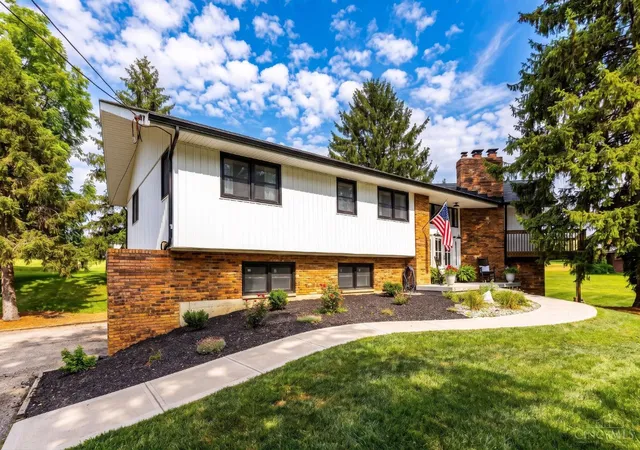2nd image of 1394 Kirby Rd, Turtle Creek Twp, OH 45036 | MLS# 1887551