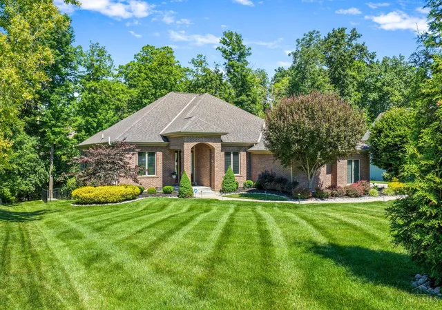 2nd image of 5139 Fawn Meadow Ln, South Lebanon, OH 45065 | MLS# 1887589