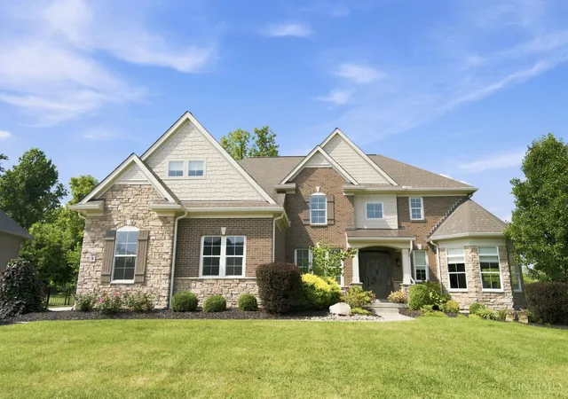 Photo 94 of Sale Pending at 5201 Sycamore View Dr, Mason, OH 45040 | MLS# 1887390 | Listing updated on 2026-09-06