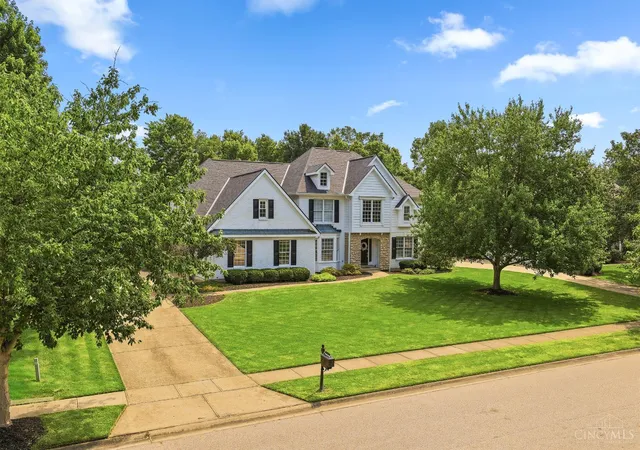 Photo 2 of Single family home for sale at 1628 Fairway Crst, Miami Twp, OH 45140 | MLS# 1887456 | Listing updated on 2026-09-09