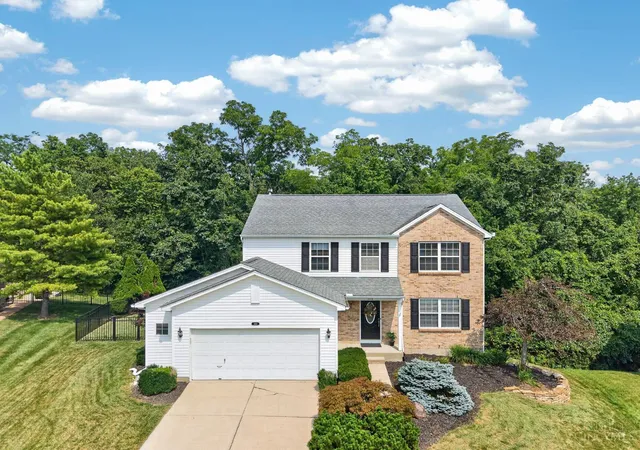 1st image of 309 E Stoneridge Dr, Milford, OH 45150 | MLS# 1887601