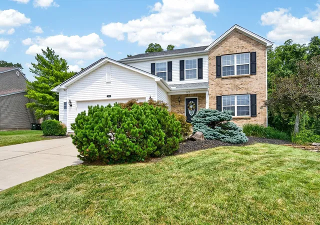 2nd image of 309 E Stoneridge Dr, Milford, OH 45150 | MLS# 1887601