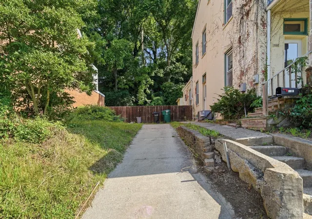 35th image of 1630 Otte Ave, Cincinnati, OH 45223 | MLS# 1886079
