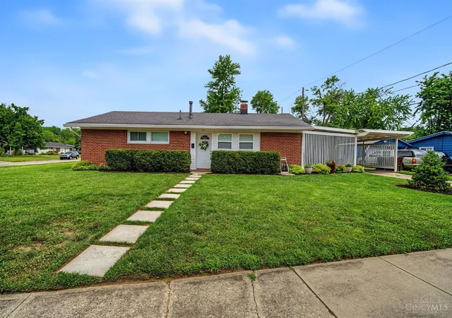 2nd image of 5041 Glouster Ave, Riverside, OH 45431 | MLS# 1887632