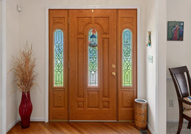 Photo 4 of Single family home for sale at 7976 Ashley View Dr, Cincinnati, OH 45227 | MLS# 1887634 | Listing updated on 2026-09-22