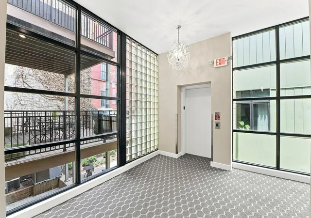 5th image of 411 Plum St, Cincinnati, OH 45202