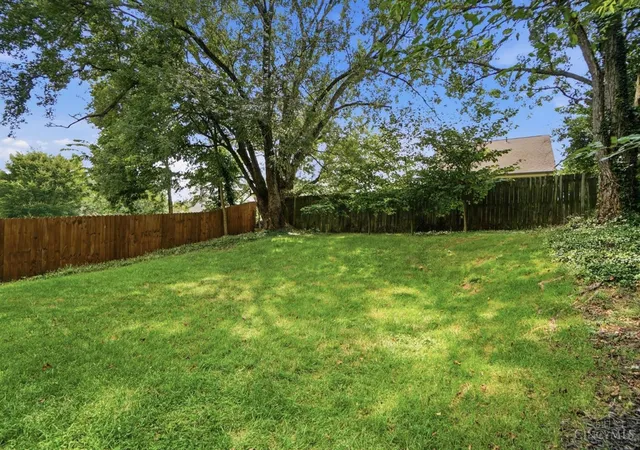 25th image of 4127 Paxton Woods Dr, Cincinnati, OH 45209 | MLS# 1887647
