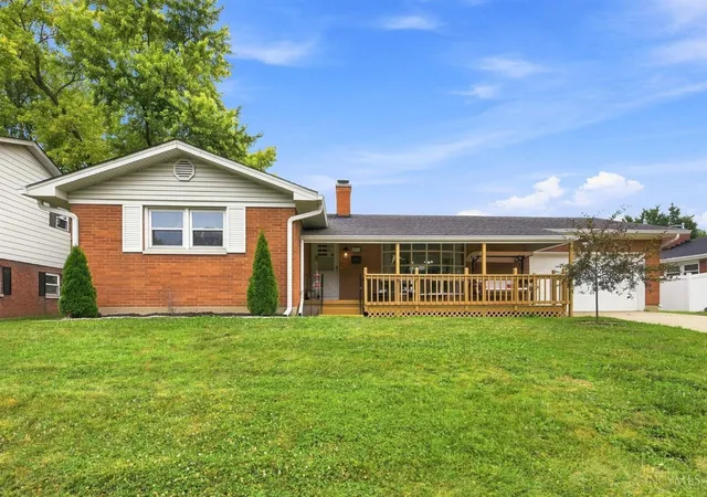 1st image of 605 Jackson Ln, Middletown, OH 45044 | MLS# 1887621