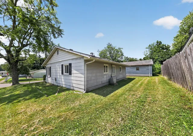Photo 3 of Sale Pending at 2454 Schon Dr, Cincinnati, OH 45231 | MLS# 1886218 | Listing updated on 2026-09-01